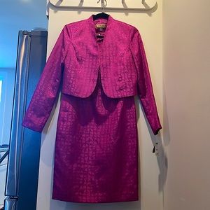 Kasper 2-Piece Business Suit (workwear, business formal)